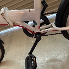 折りたたみ自転車の画像