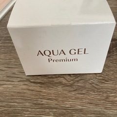 【お取引中】アクアジェルプレミアム
保湿クリーム