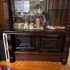 食器棚の画像
