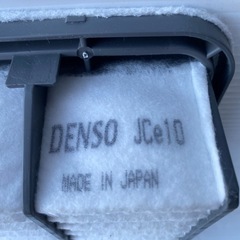 トヨタ純正部品 エアクリーナフィルタ エレメントSUB-ASSY ハイエース/レジアスエース 品番17801-30060 の画像