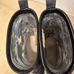 キッズ　長靴　迷彩柄　20cmの画像