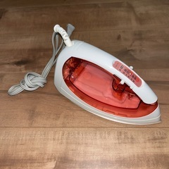 【中古作動確認済】　TOSHIBA スチームアイロン　TA-ZA1の画像