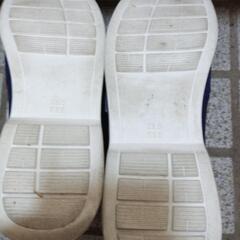 カジュアルスニーカーの画像