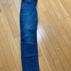 ユニクロ HEATTECH ジーンズ 24サイズ 2本セットの画像