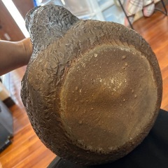 取り引き中うさぎ陶器の花瓶の画像