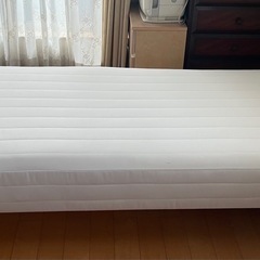 美品　無印良品　足付きマットレス　スモール　美品（セミシングル）の画像