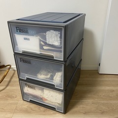 破格！定価半額以下⭐︎天馬Fits押し入れ収納ケース３個組の画像