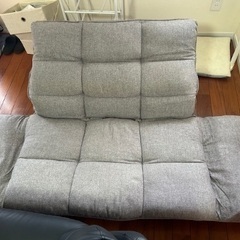リクライニングソファーの画像