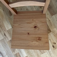 イス4つセットの画像