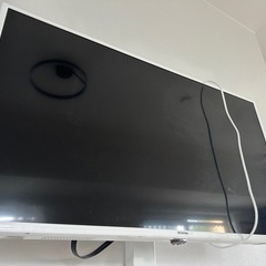 アイリスオーヤマのTV(40㌅)とスタンドの画像