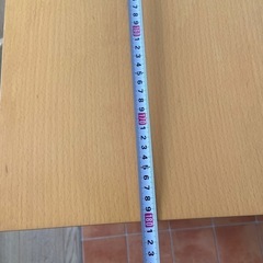 ダイニングテーブルの画像