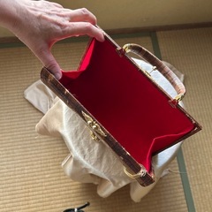 夏物　アンティークなバックの画像