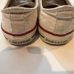 CONVERSE ホワイト
23.5の画像