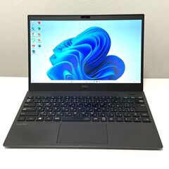 ★超軽量871g★ 第10世代Corei7 メモリ16GB 人気...