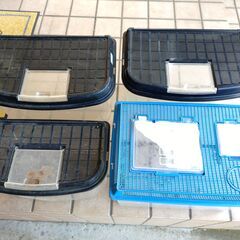 　プラ飼育ケース5個（昆虫・魚類など）　中古品　さしあげます。の画像