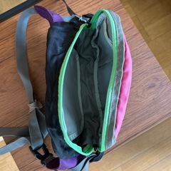 NIKEウエストバッグの画像