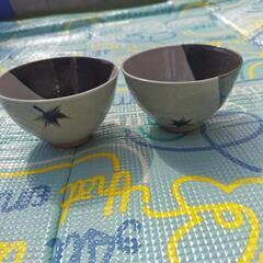 お茶碗と小皿４点で100円の画像