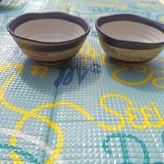 お茶碗と小皿４点で100円の画像