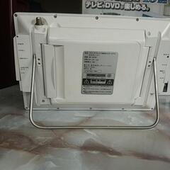 地デジTV内蔵　10インチ　フルセグ搭載防水　ポ−タブル　DVDプレイヤーの画像