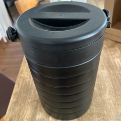 ワークマン　ハイブリッドコンテナの画像