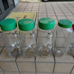 漬物保存容器　ガラス瓶　８個　使用済み中古品　さしあげます。の画像
