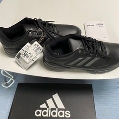 新品adidasゴルフシューズの画像