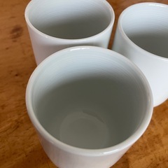 無印良品　日本製　新品　白磁長湯呑み　の画像