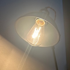 ビンテージ風スタンドライトの画像