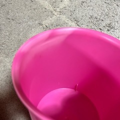 かわいいゴミ箱  ピンク  の画像