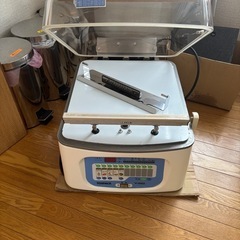 超美品　動作確認済み　真空包装機　TOSEI 真空パック　真空機械
