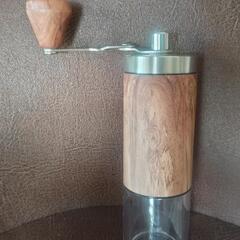手挽きコーヒーミル1550円の品の画像