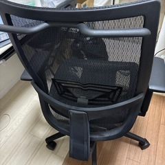 オフィスチェア　通気性抜群の画像