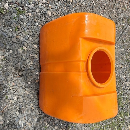 水タンク（小さいタイプ）