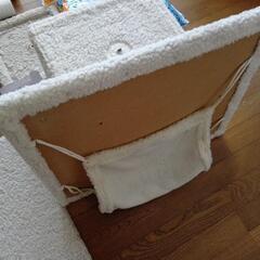 猫砂3袋　　キャットタワー［使用感あり］の画像