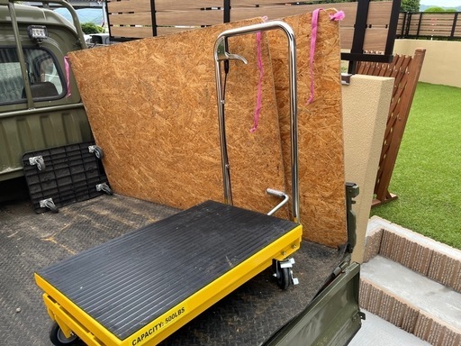 受渡し決まりました！
荷物の積み下ろしにハンドリフター