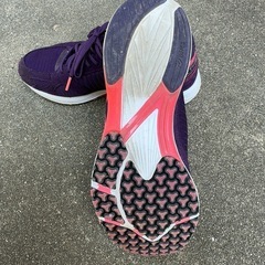 ランニングシューズの画像