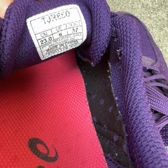 ランニングシューズの画像