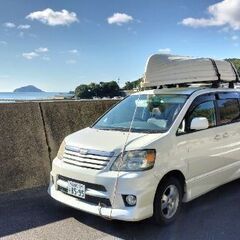 スーリー（THULE）製　トヨタ・ノア用純正ルーフバーの画像
