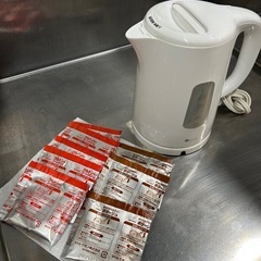 0727破棄【美品】炊飯器・ケトル_2点セット【最終値下げ】の画像