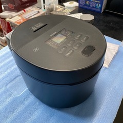 炊飯器　炊飯ジャー【美品】2023年製アイリスオーヤマRC-ISA50-Bの画像