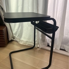 IKEA オルセロード サイドテーブルの画像