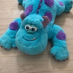 モンスターズインク　サリー　ぬいぐるみ