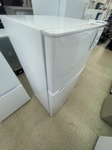 リユースのサカイ東金店 Haier  冷蔵庫 22年製130L TJ13243