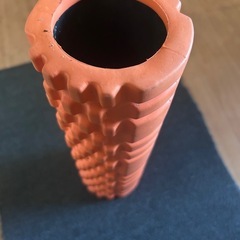 フォームローラー（美品・オレンジ）筋膜リリースに最適！の画像