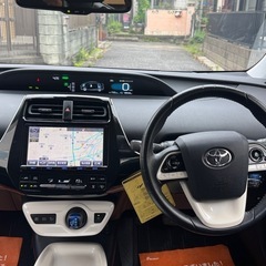 トヨタ プリウス ZVW51 距離3万です 車検9年07月までコミコミ値段の画像