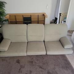 ニトリ ソファー 1 引き取り可能な方 あげます