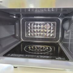 J2001【リユースのサカイ柏店】　TOSHIBA トウシバ 　電子レンジ　ER-WM17 2022年製  クリーニング済み 　の画像