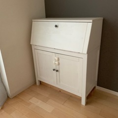 IKEAのデスク　お値下げします！の画像