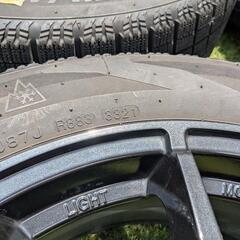 スタッドレスタイヤ+ホイールセット(225/55R18)(7j+48 5×100)の画像