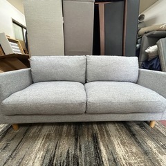 どんな部屋にも合う3人掛けソファーの画像